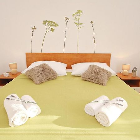 Apartments Olive Затон Экстерьер фото